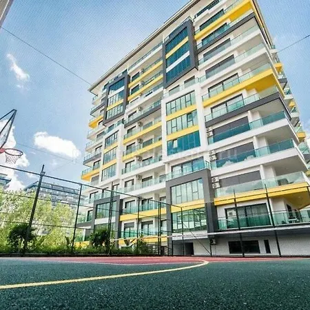 Appartamento 1 плюс 1 в алании р-н махмулар с собственным пляжем Id 2472 Alanya